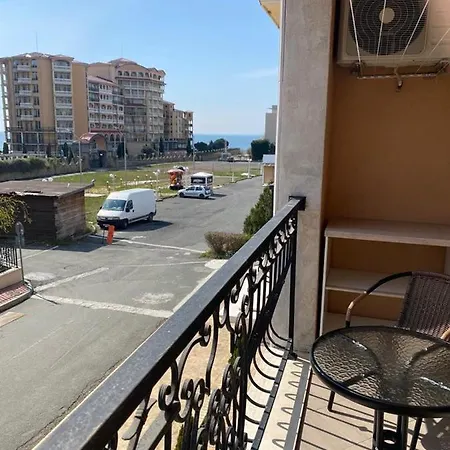 Apartment Diamond Astoria *